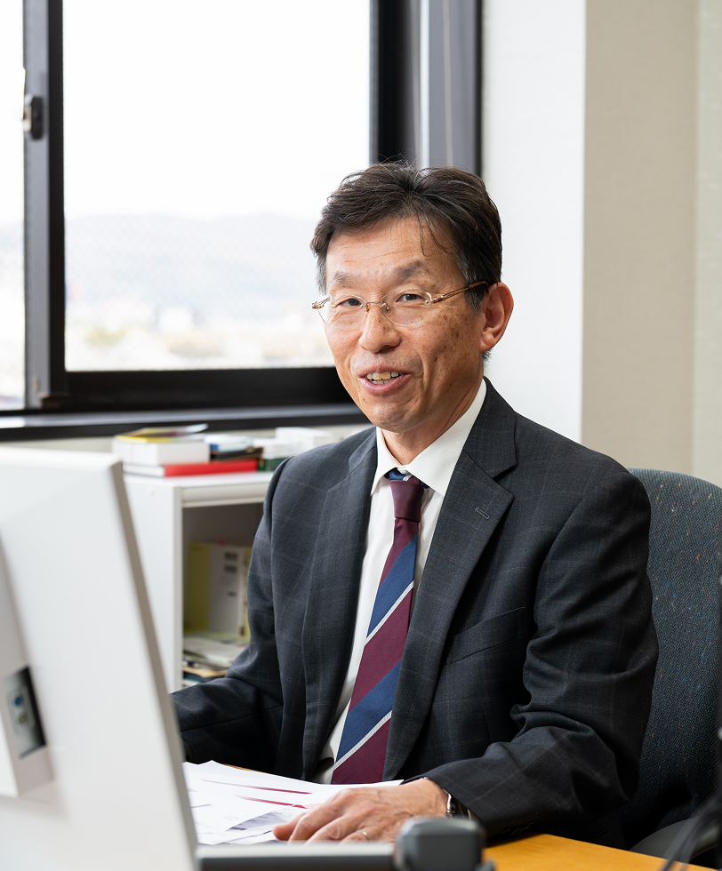 本社総務部 取締役部長